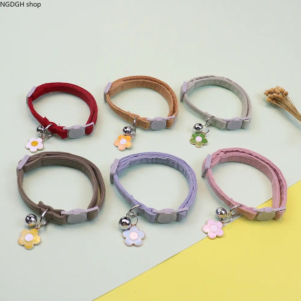 Pet Collar - Soft Flower Bell Cat Collar Adjustable Kitten Accessory for Daily Wear