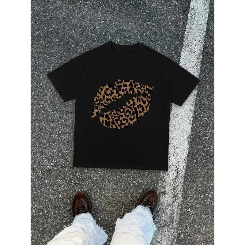 Leopard Lip Korean Retro Style Round Neck T-Shirt, Leopard Lip Print, Popular Short Sleeved Shirt, Men's T-Shirt, Comfortable And Breathable