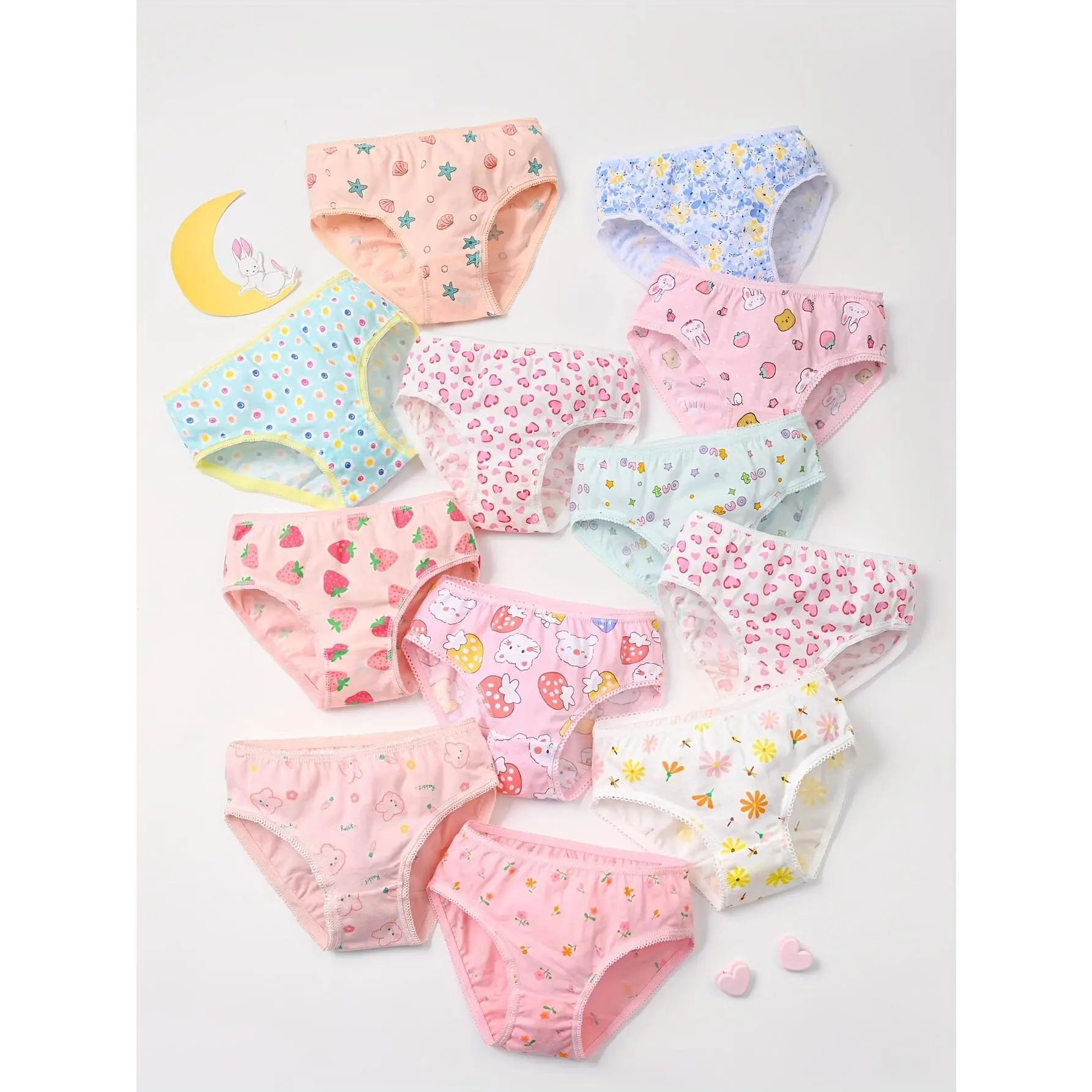 12pcs Girls' Triangle Underwear Suitable for All Seasons, Designed to Avoid Wedgies for Kids of Various Sizes (Random Patterns)