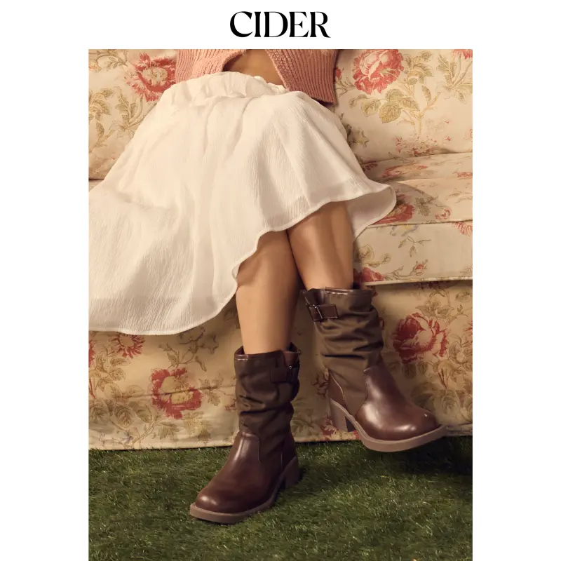 Cider FAUX SUEDE CHUNKY HEELED ANKLE BOOTS
