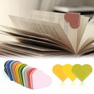 10 Heart-Shaped Bookmarks, Durable Leather-Imitation Material, Multi-Colored, Super Healing, with Page Corner Protection + Marking Function, Essential for Reading Enthusiasts, Students, and Artistic Youth (Random Colors)