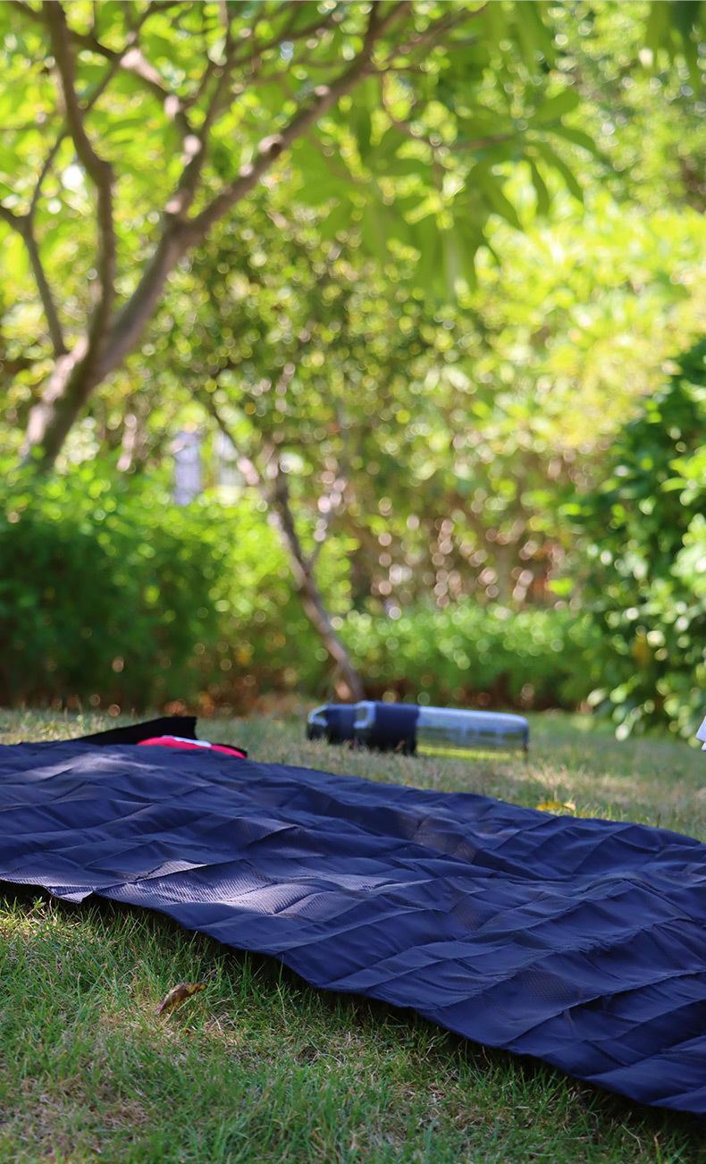 Ultra Thin Pocket Picnic Mat, Waterproof Sandproof Beach Blanket, Lightweight Foldable Portable Moisture Proof Mat for Beach