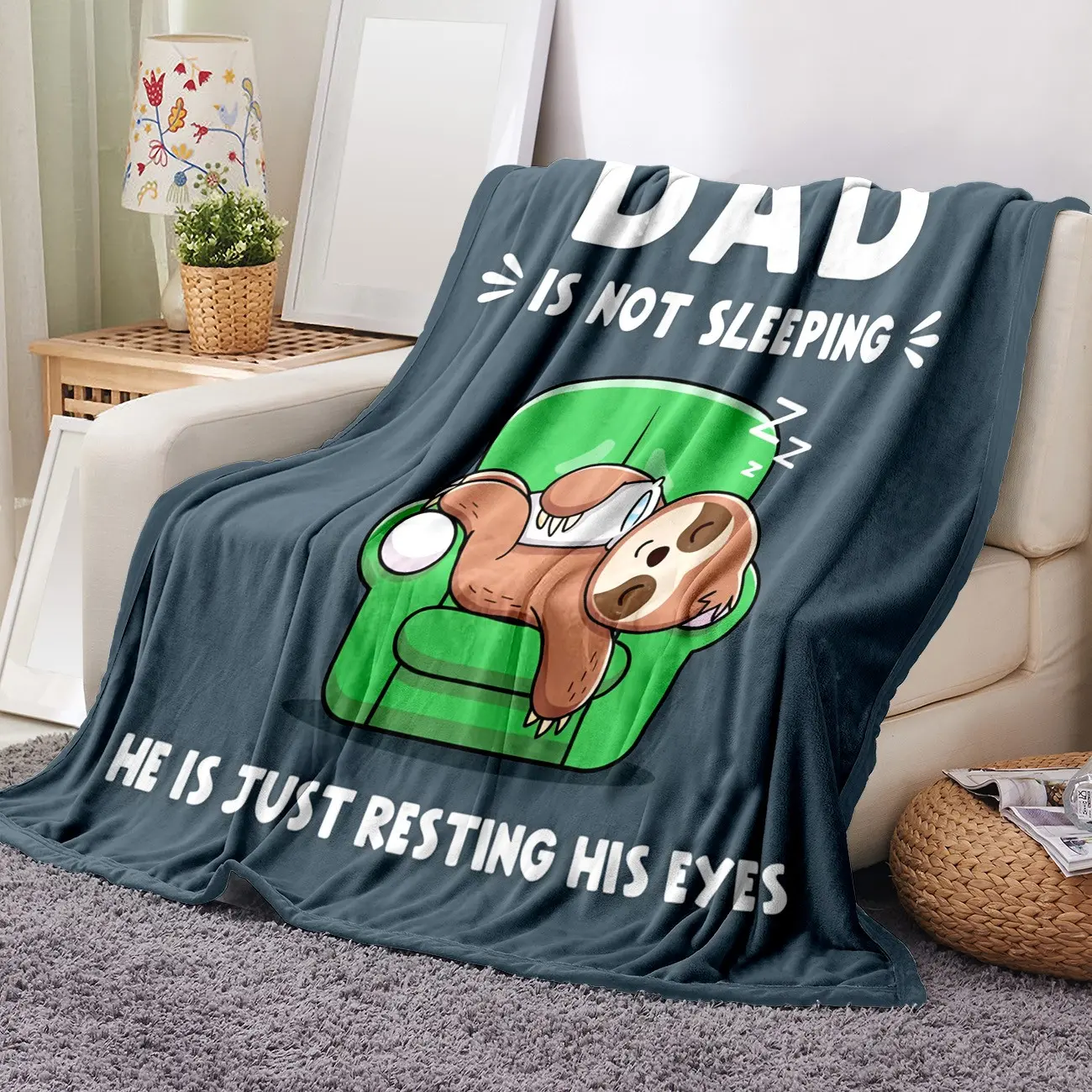 1pc Cartoon Father's Day Sloth Flannel Nap Blanket, Soft Warm Cozy Throw for Sofa Bed, Gift for Home Travel Office Camping