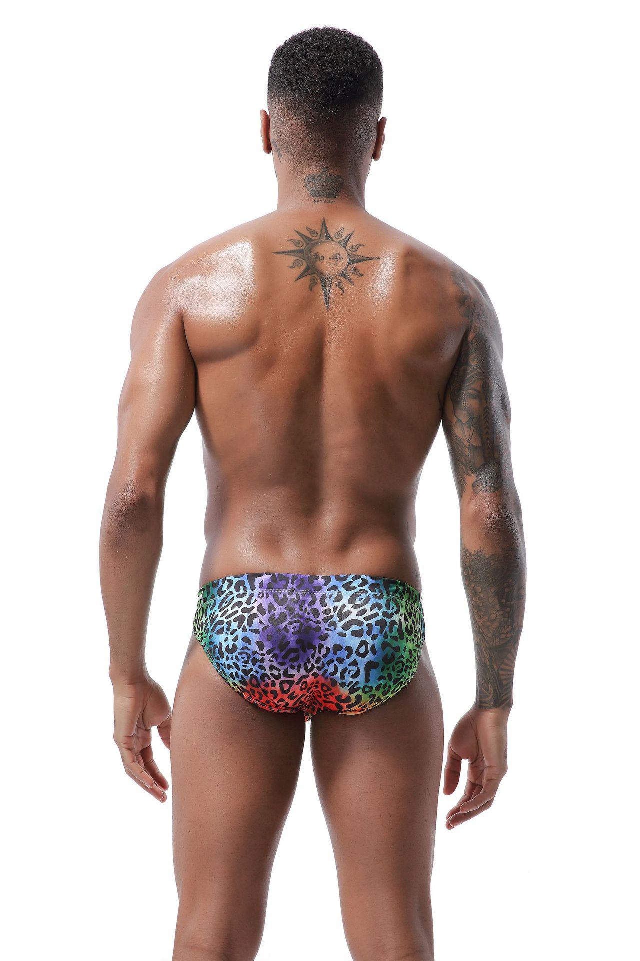 Men's Swim Trunks Hot Spring Beach Low-Rise Triangle Swim Trunks Leopard Print Digital Print