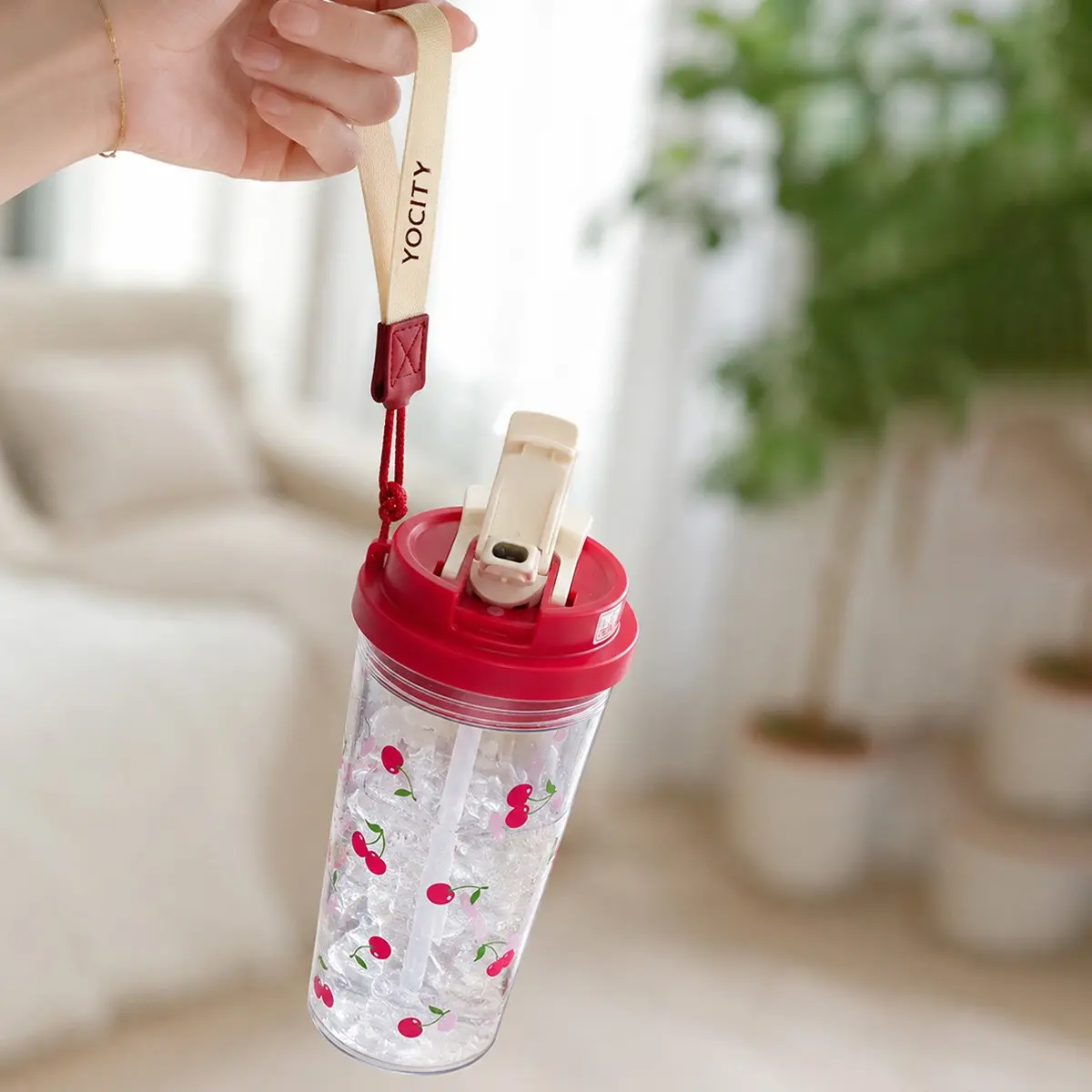 Plastic Straw Milk Tea Cup with Lid, Ideal for Outdoor Activities, Convenient Iced Coffee Container, Perfect Gift for Mother, Friend, Sister