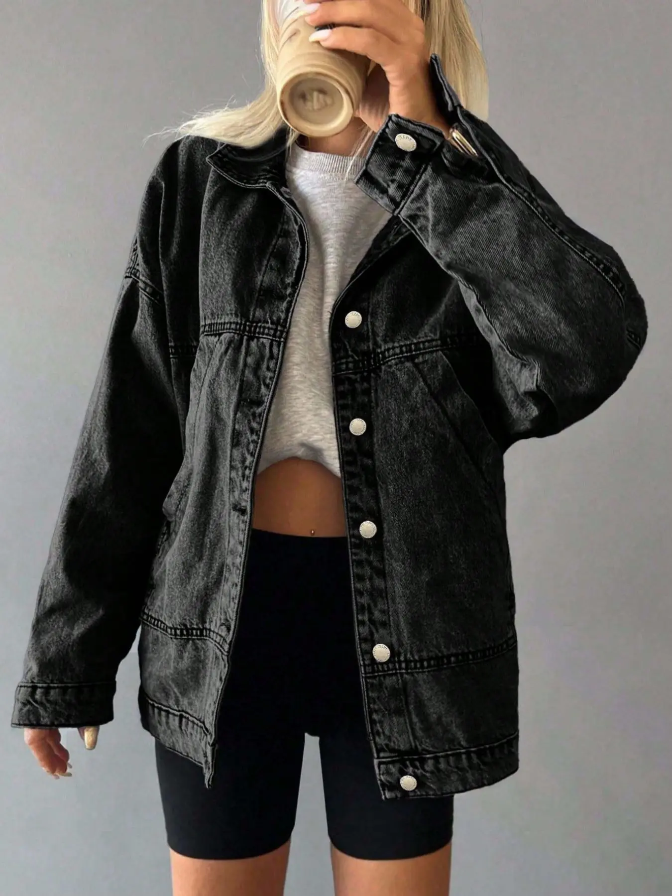 GILIPUR Women's Black Distressed Denim Jacket – American Vintage Oversized Fit – Casual Versatile Top (TChic)