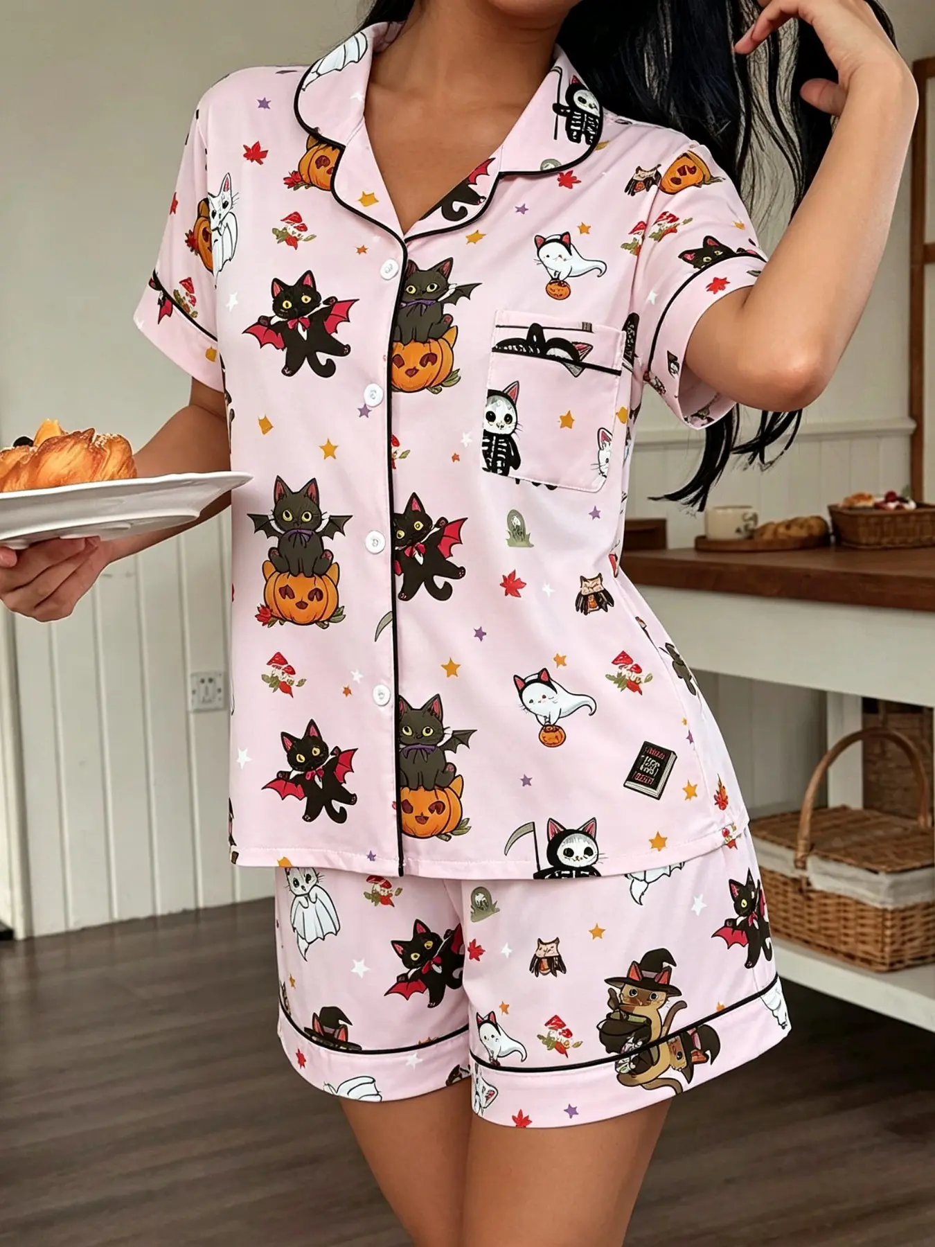 Women's Halloween Pajama Set, Cute Cartoon Ghost Pattern, Fitted Design, Soft Fabric, Perfect for Home & Daily Wear, Unique Style