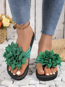 Summer New Women's Zigzag Sandals Thick Sole Lightweight Outdoor Wear Versatile Casual Fashion Anti-Slip Ladies' Sandals