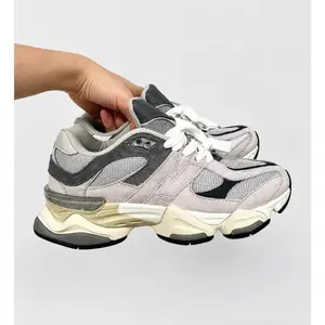 ThickSoleWalkingShoes #UnisexCasualKicks