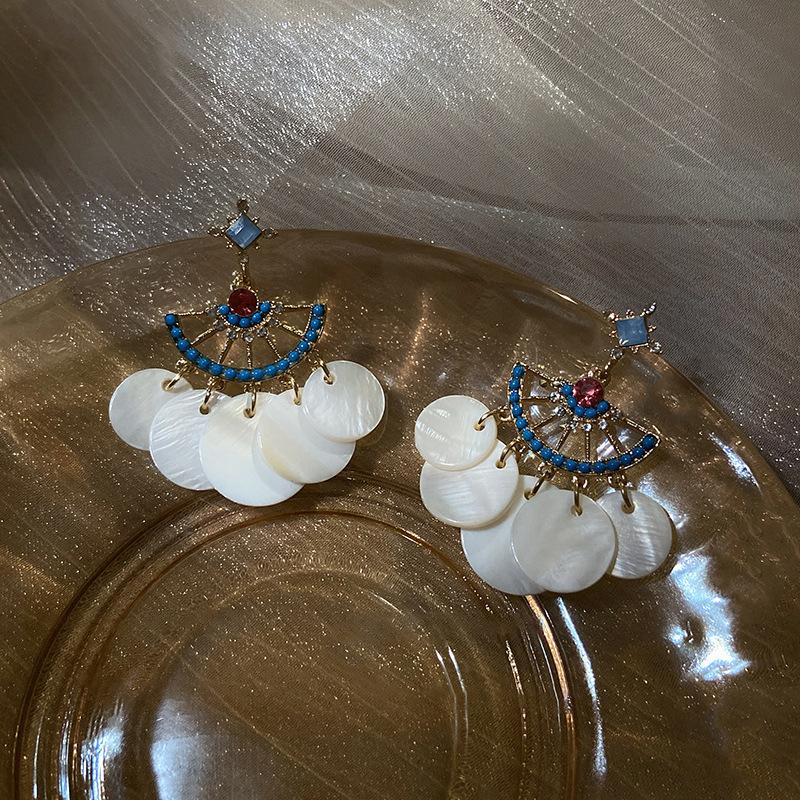 New Style Best-Selling French High-End Pearl Flower Earrings, Small-Scale Design Stud Earrings, Elegant Women's Jewelry