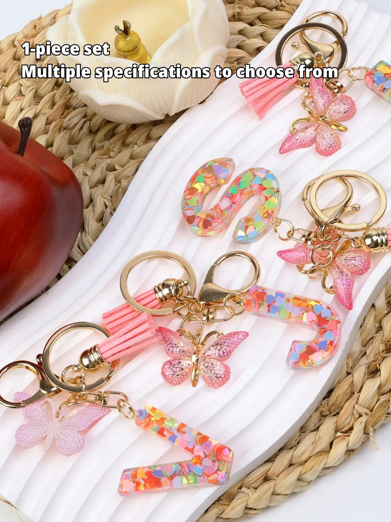 26 letter optional fashionable and cute butterfly glitter letter pendant/keychain, Keychain Charms, suitable for daily wear, vacation and dating occasions, and also a surprising and exquisite small gift.