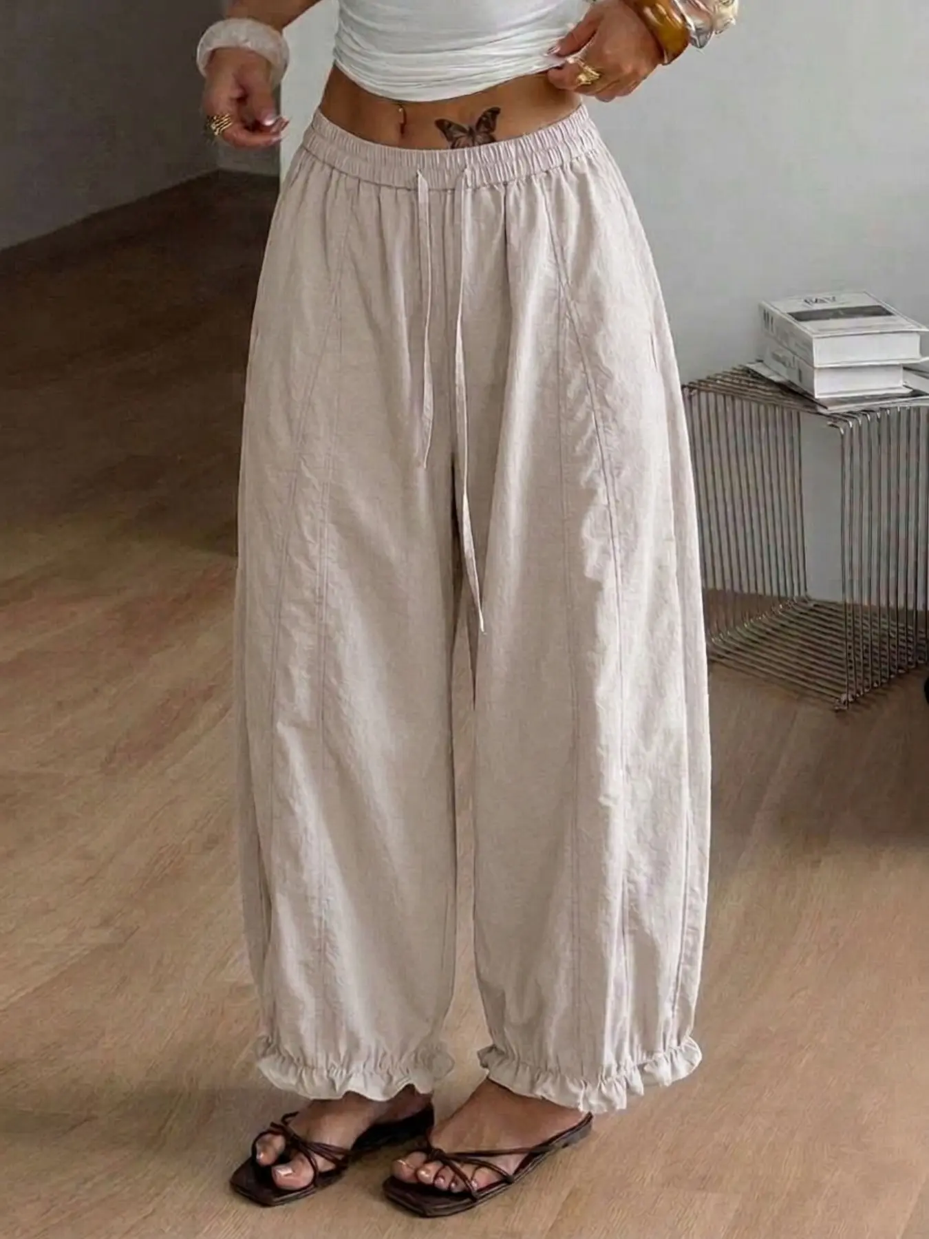 Women Casual Loose Baggy Pants Solid White Adjustable Drawstring Elastic High Waist Self Drawstring Vertical Seam Design Ruffle Frill Cuffs Lightweight Wide Leg Bubble Jogger Trousers Vacation Loungewear Bottoms