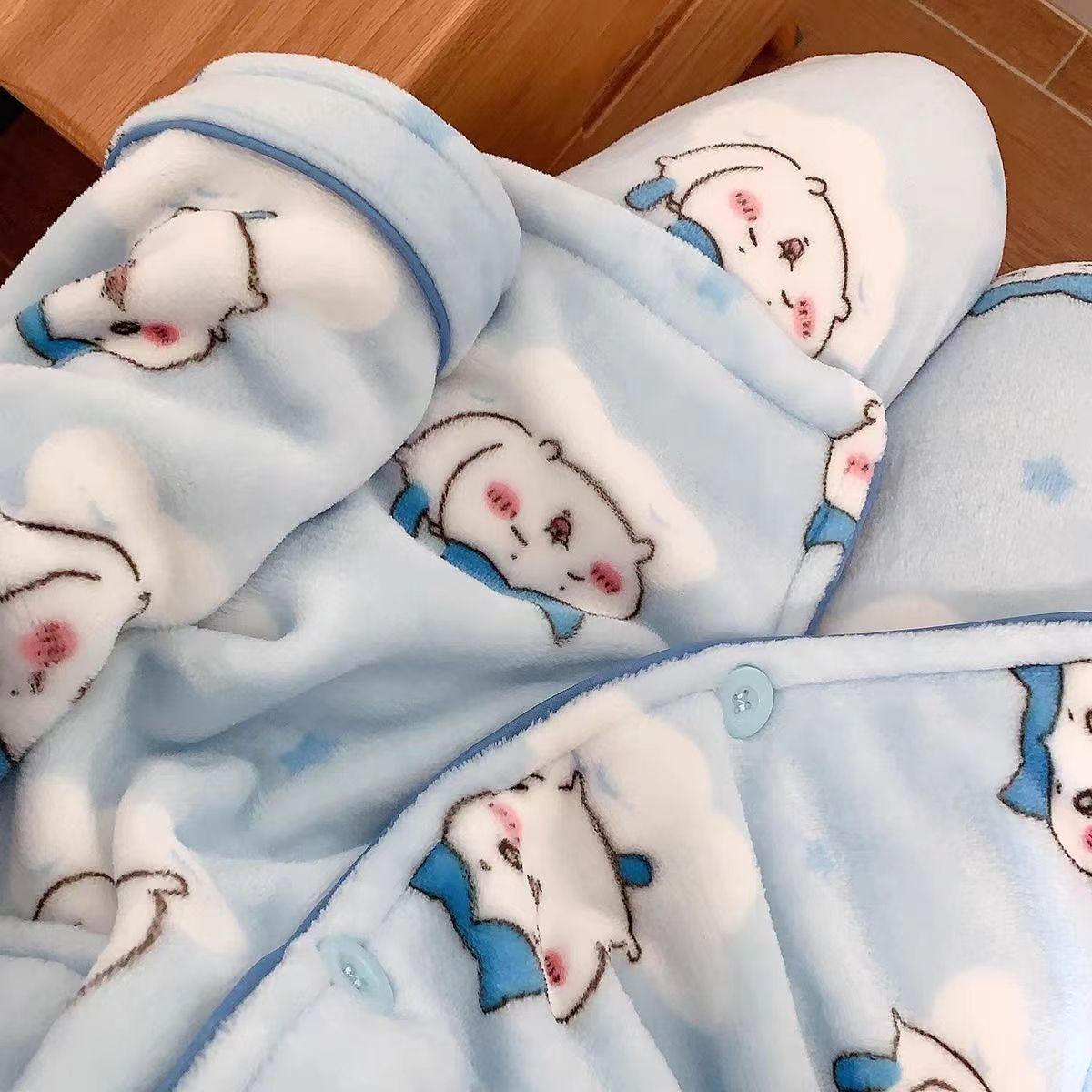 Chiikawa Animated Hachiware Pajamas Girls Winter Coral Velvet Thickened Velvet Usagi Pajamas Cute Winter Home Clothes Set
