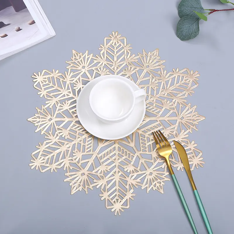 Gold Snowflake PVC Placemat - Heat-Resistant Holiday Theme Table Decor, Plate Coaster for Sports & Outdoor Lawn Games Horseshoes Settings