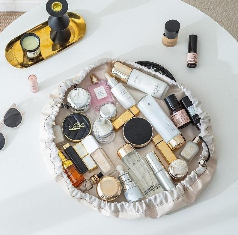 Chic Foldable Portable Makeup Organizer | Water-Resistant With Handle | Multi-Pocket for Skincare Cosmetics Daily Vanity Bathroom