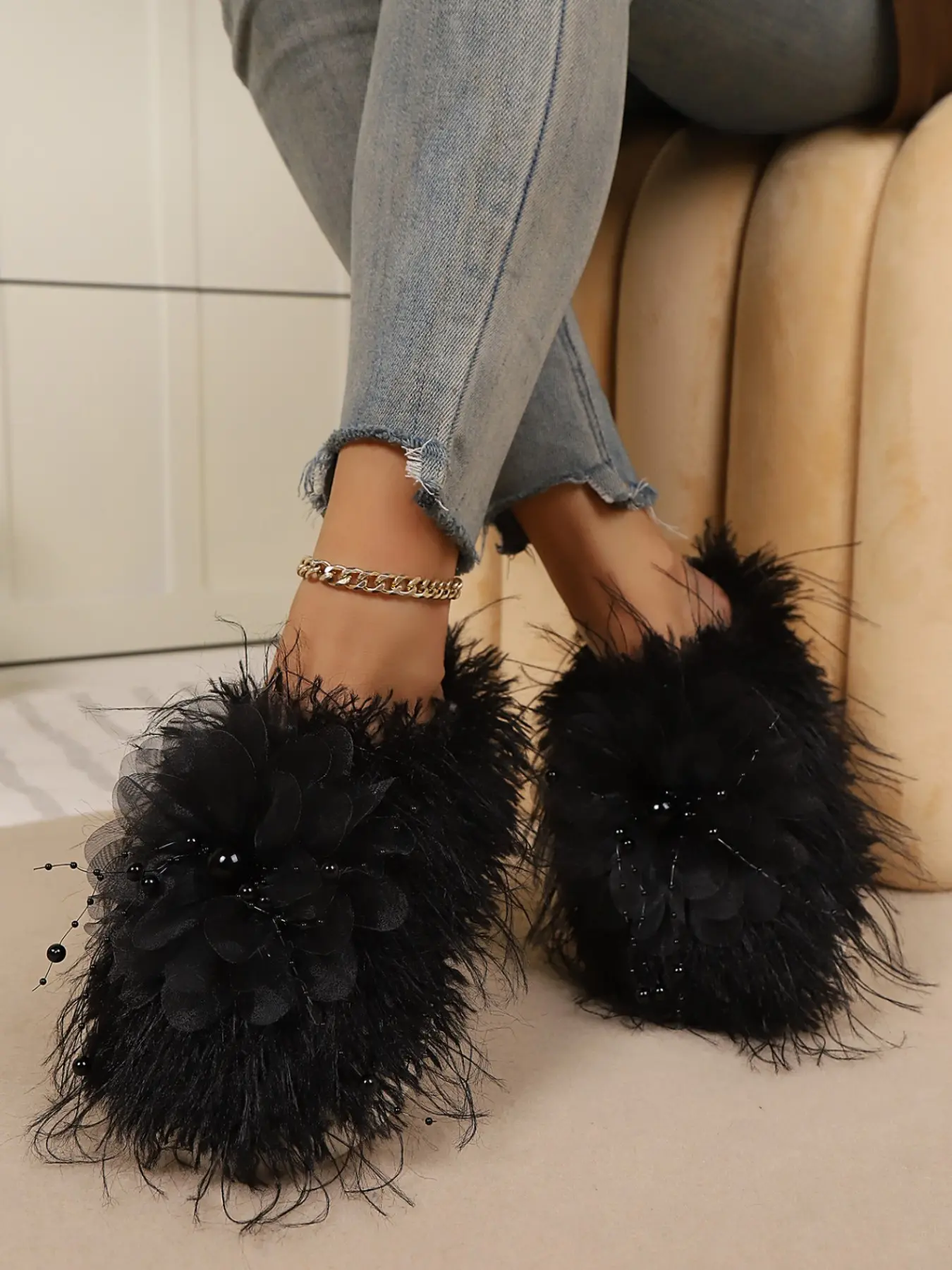 Multiple sizes available, faux feather floral mule slides, soft flat slip on sandals, skin friendly lining, for indoor & outdoor use, stylish casual fuzzy slides for women