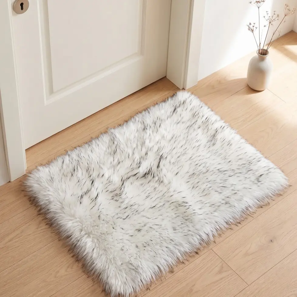 1pc Black and White Mix Square Faux Wool Entry Mat, 80% Acrylic 20% Polyester Soft Absorbent Door Mat for Entryway Front Door Kitchen Corridor, Plush & Easy Care, Fluffy Rugs, Simple Modern Entrance Rug