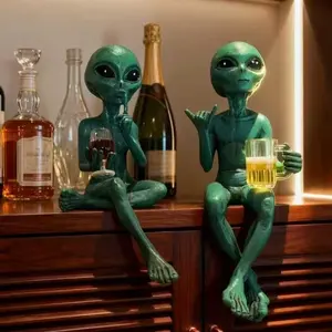 2pc Alien Resin Collectible Figurines, Space Theme Decor, Perfect for Living Room, Bedroom, Office Desk, Unique Gift for Sci-Fi Fans