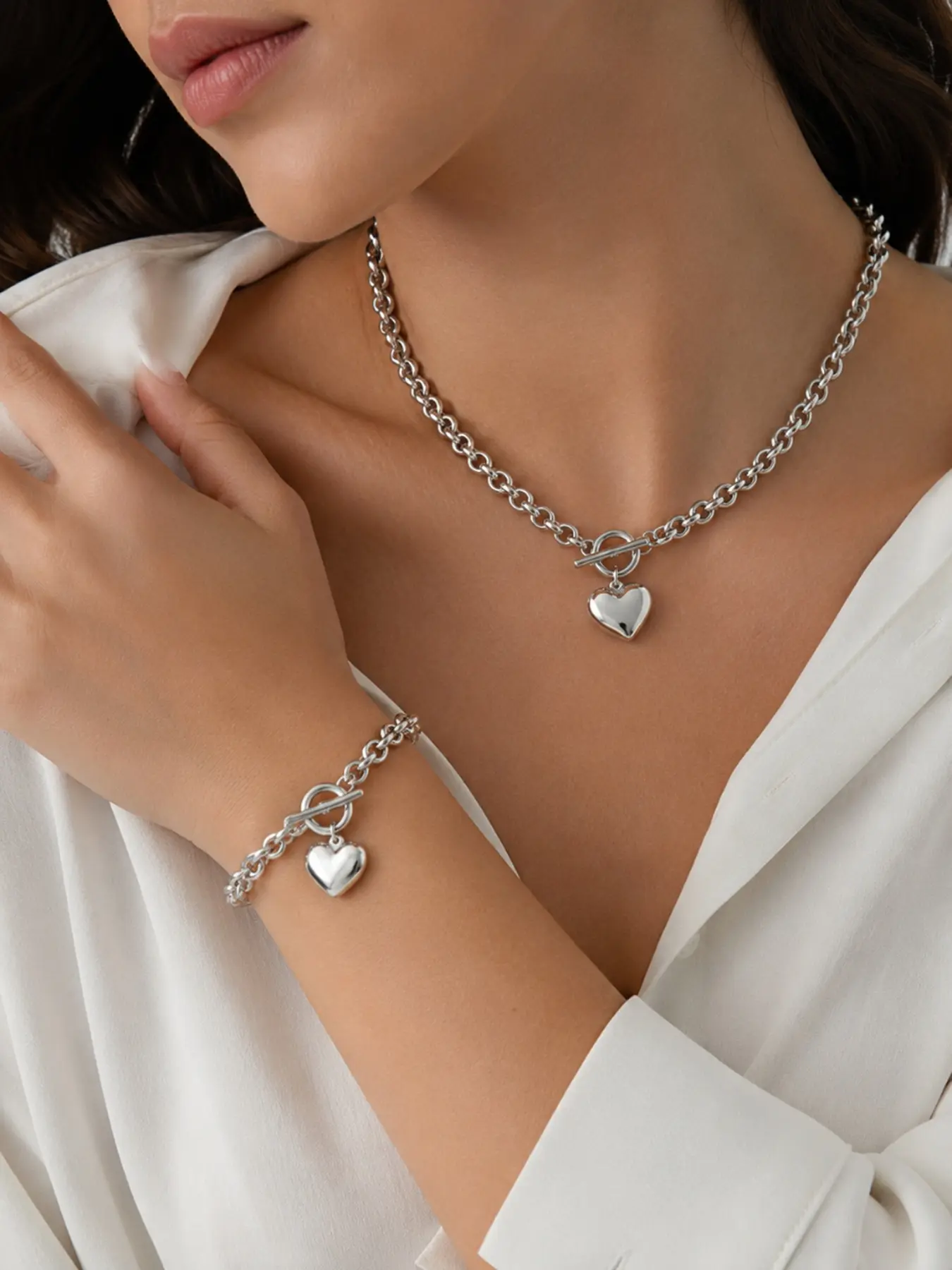2-Piece Silver-Tone Chunky Chain Jewelry Set, Heart Charm Toggle Clasp Necklace and Bracelet, Rolo Link Y2K Statement Accessories, Matching Love Jewelry Gift