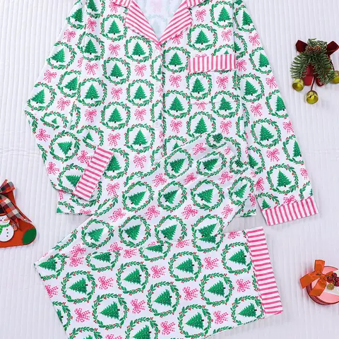 Women's 2-Piece Christmas Pajama Set, Lapel Long-Sleeve Top & Pants with Wreath, Christmas Tree & Pink Bow Print, White Set with Pink-White Stripe Piping, Button-Front, Chest Pocket, Elastic-Waist, Soft Sweet Retro Festive Loungewear Nightwear