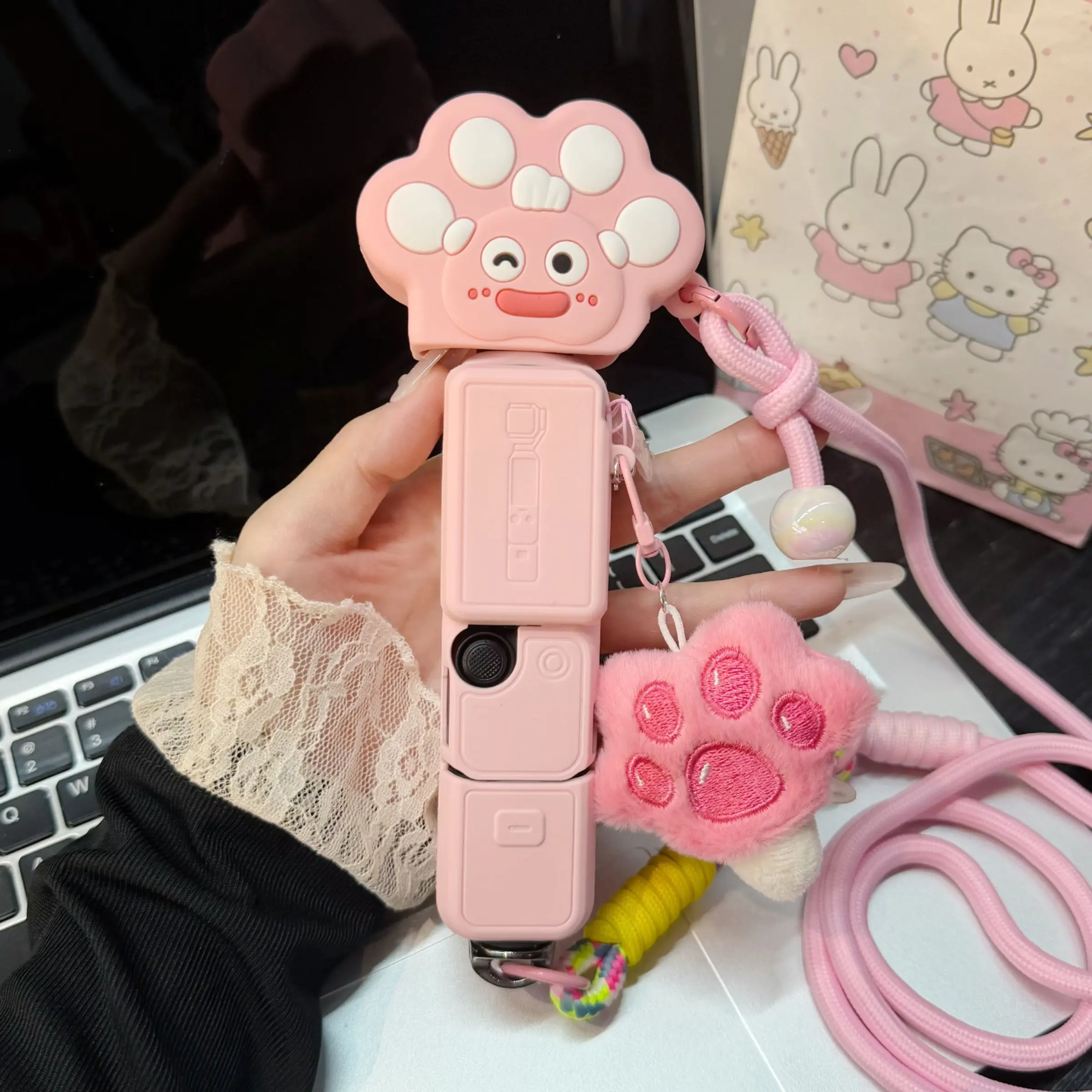Luxury Cartoon Cat Paw Silicone Camera Case, Portable Camera Accessories, Shockproof Protective Shell for Dji Pocket3 Pocket4, Handheld Gimbal Camera Cover with Strap