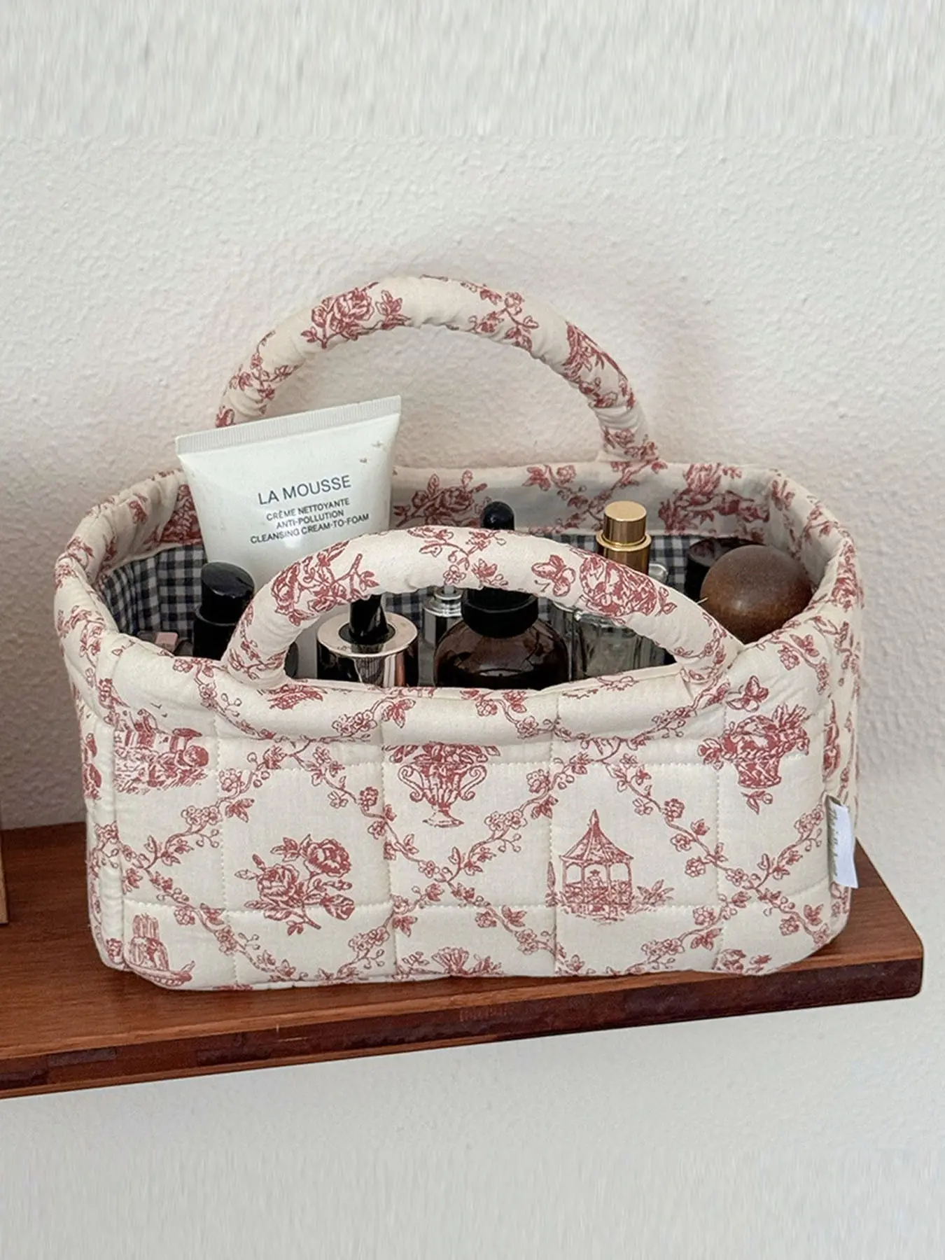 Portable Handheld Quilted Fabric Storage Basket, Red Floral Print Cosmetic Organizer Caddy, Lightweight Sundries Storage Bin for Bedroom and Vanity