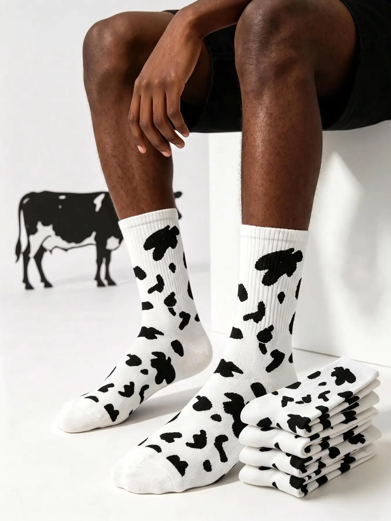 5 Pairs Cow Print Mid-Calf Socks Unisex, Spotted Fashion Socks, Casual Street Style Sports Socks, Trendy Wind Ankle Socks, Streetwear Socks