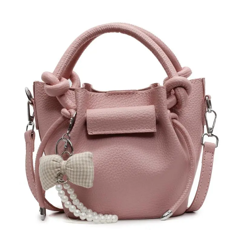 Small Exquisite Lychee Pattern Bucket Bag for Sports & Outdoor Accessories, Stylish Niche Sweet Design, 3D Knot Handle, Plaid Butterfly Pearl Pendant, Cross-Body Elegant Bags for Daily Travel, Shopping