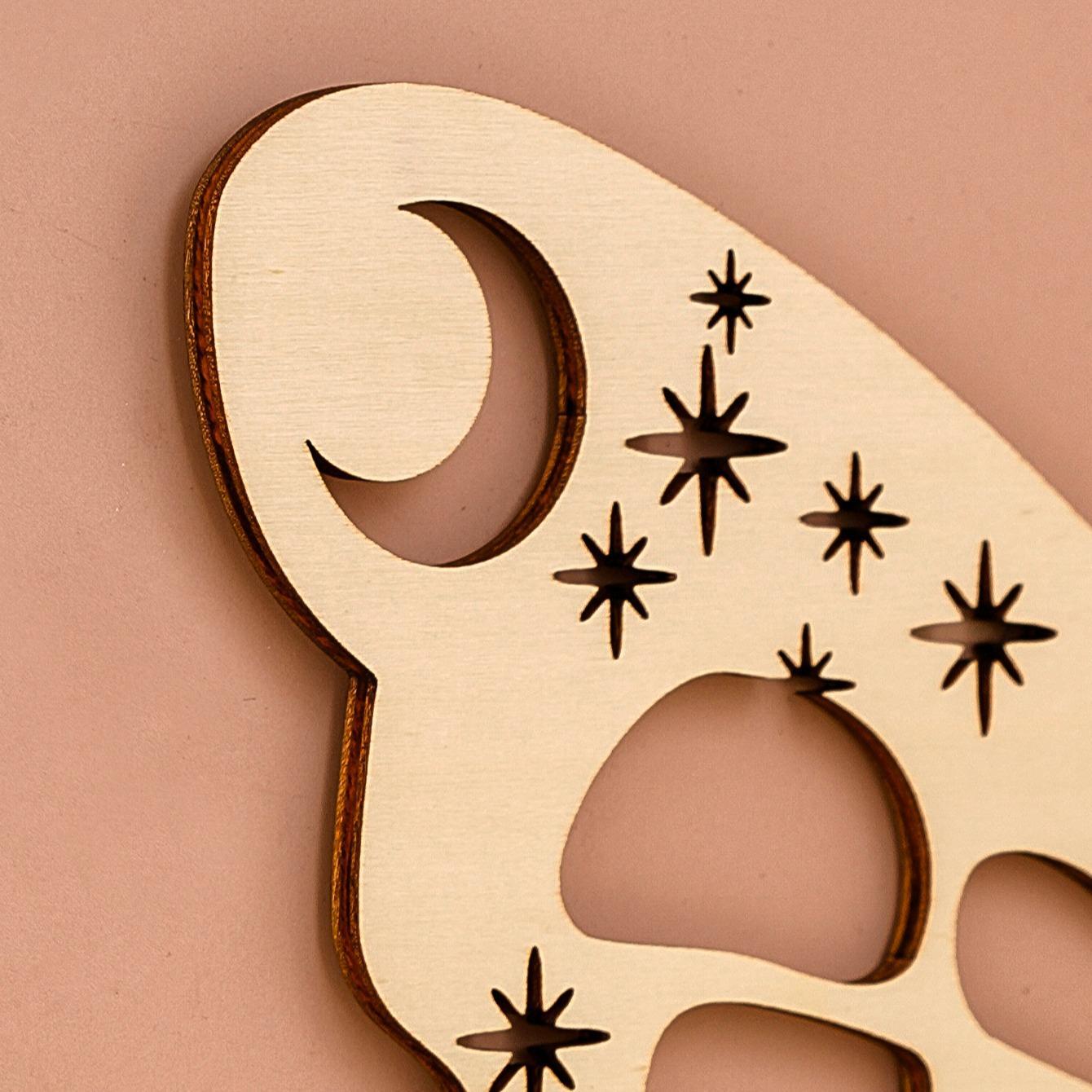 Wooden Butterfly Shaped Wall Mounted Storage Rack, 1 Count Hollow Out Design Wall Hanging Shelf, Wall Decor for Home Living Room Bedroom, Wall Mounted Organizer