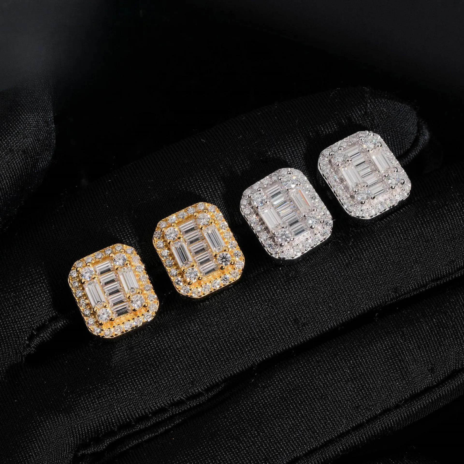 [ICE HUE] 18K Gold Vacuum Plated S925 Silver 5A+ Sri Lanka Moissanite Stud Earrings, T-Square Design Hip Hop Simple Classic Luxury Jewelry, Gift for Women Men, Daily Wear Casual Fashion Sporty Style, Men's Earrings