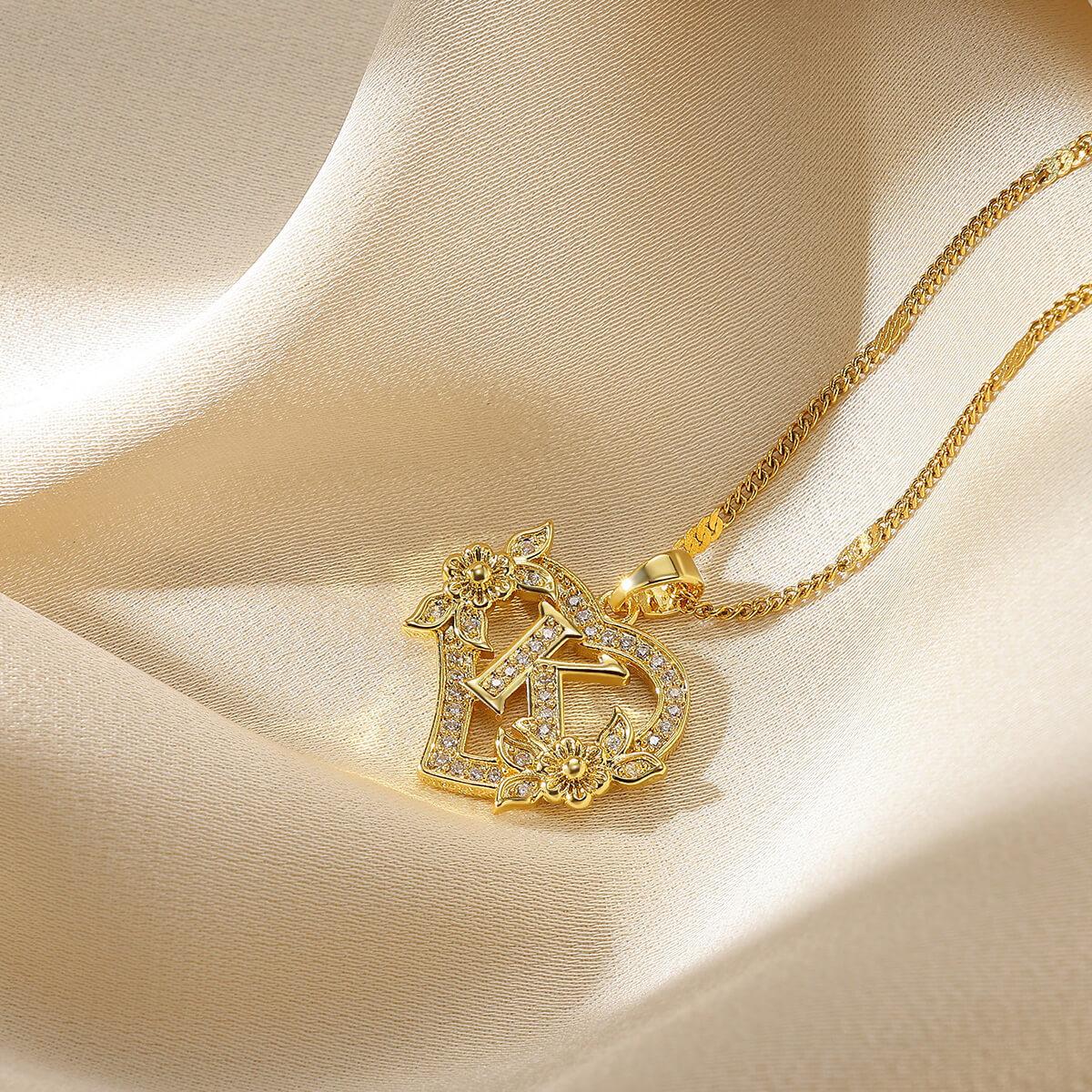 Summer women's heart-shaped necklace, stainless steel necklace with diamond and floral decorations, suitable for girls' daily fashion wear