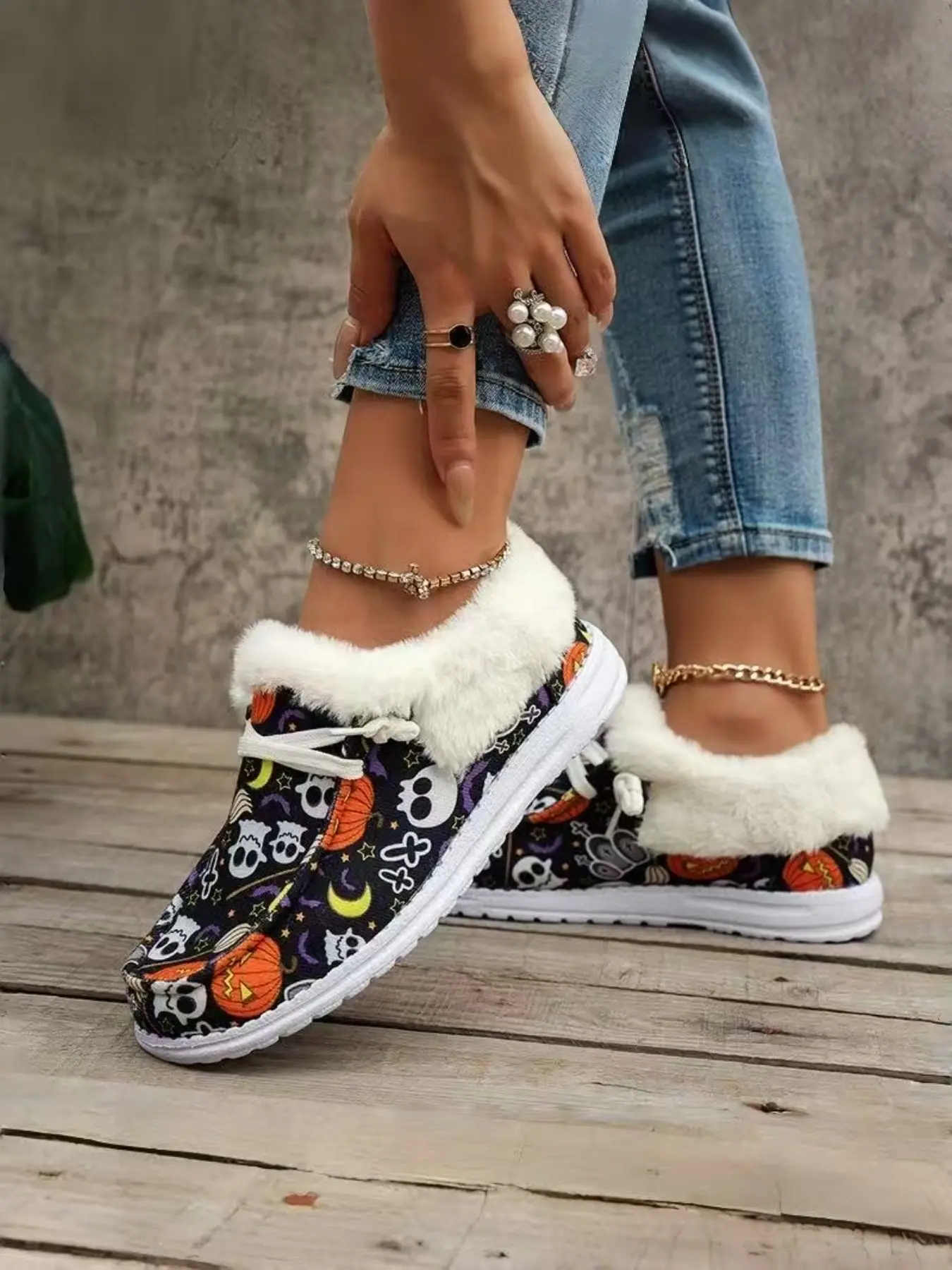 Women's Halloween Print Fleece Lined Canvas Shoes, Warm Plush Shoe Collar, Casual Flat Shoes for Christmas Party Daily Wear