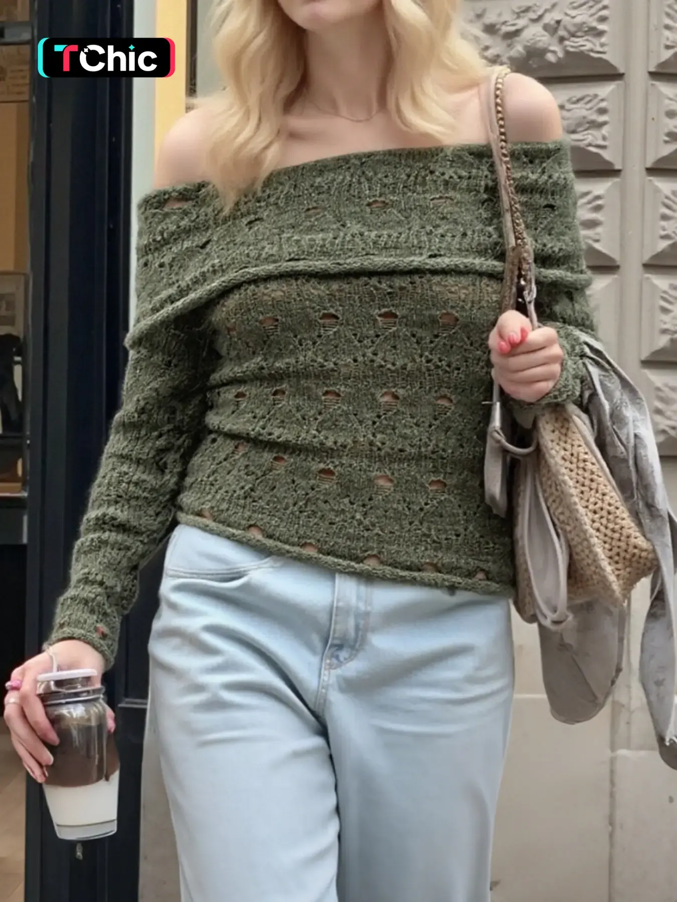Women's Knitted One-Shoulder Cut-Out Sweater, Stylish and Comfortable Design, Perfect for Casual Wear, Ideal for Daily