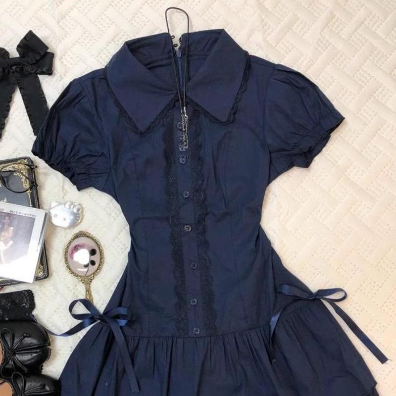 Korean-Style College-Inspired Design Dress Women Summer 2026 New Elegant Petite Lace Patchwork Waist-Cinching Vintage Short Dress