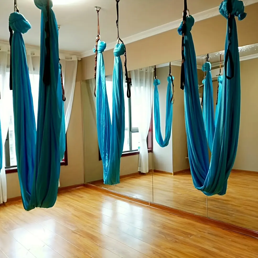 5.5 Yards Aerial Yoga Hammock Swing - Anti-Gravity Flying Yoga Hammock for Fitness, Inversion Yoga And Acrobatic Practice, Low/Non-Stretch Nylon Tricot Fabric for Dance, Enhancing Flexibility And Core Strength