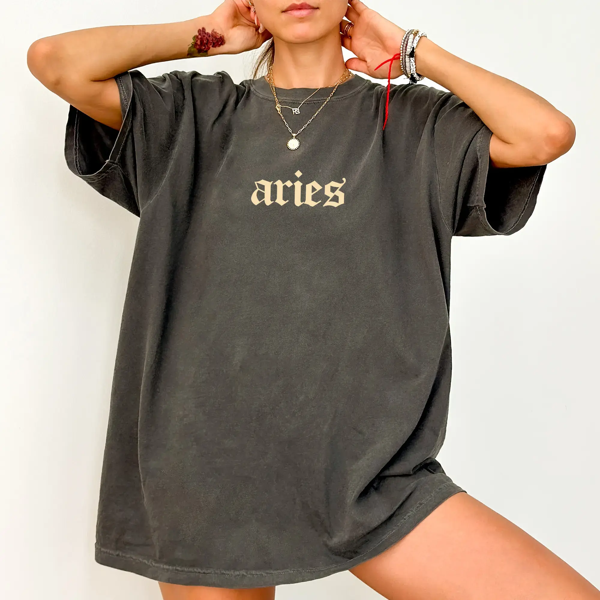 Women's Vintage Aries Gothic Zodiac Text Graphic Oversized Loose Soft Comfortable Washed Cotton T-Shirt, Astrology Trendy Tops, Ideal Valentine Birthday Gift For Aries Friends