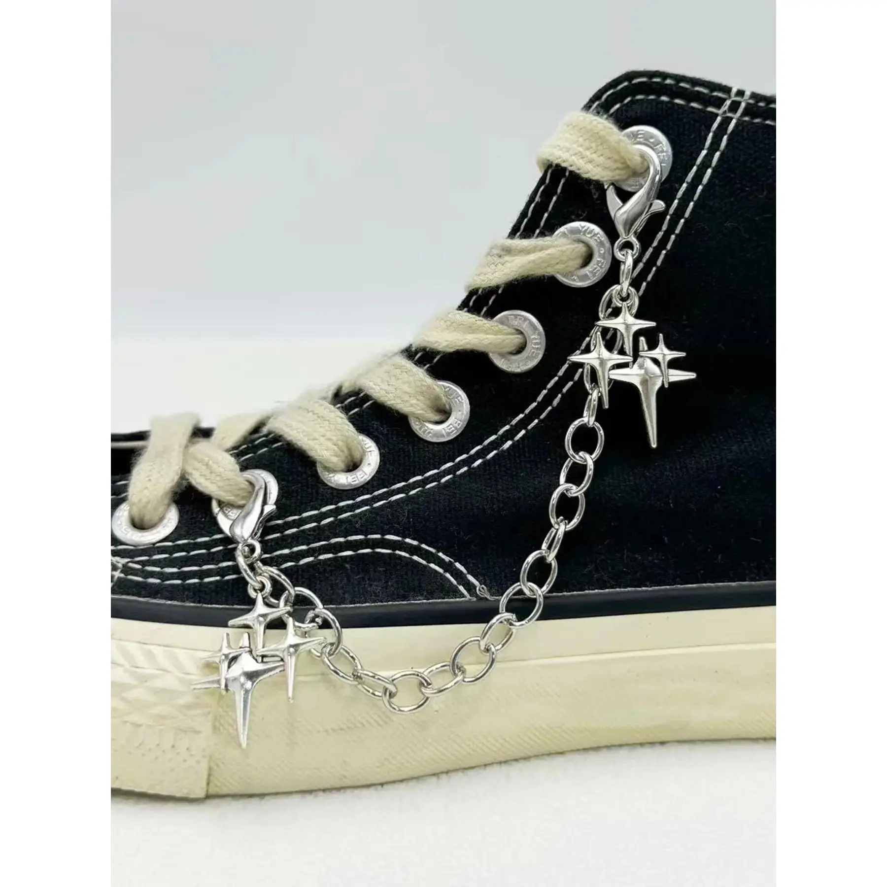 2Pcs Metal Star Pendant No-Tie Lace Shoe Chains - Detachable Buckle DIY Decor Charms, Y2K Sweet Cool Style Accessories for High-top Canvas Shoes, Martin Boots, Daily & Party Use, No-Tie Lace Shoe Decoration Charms