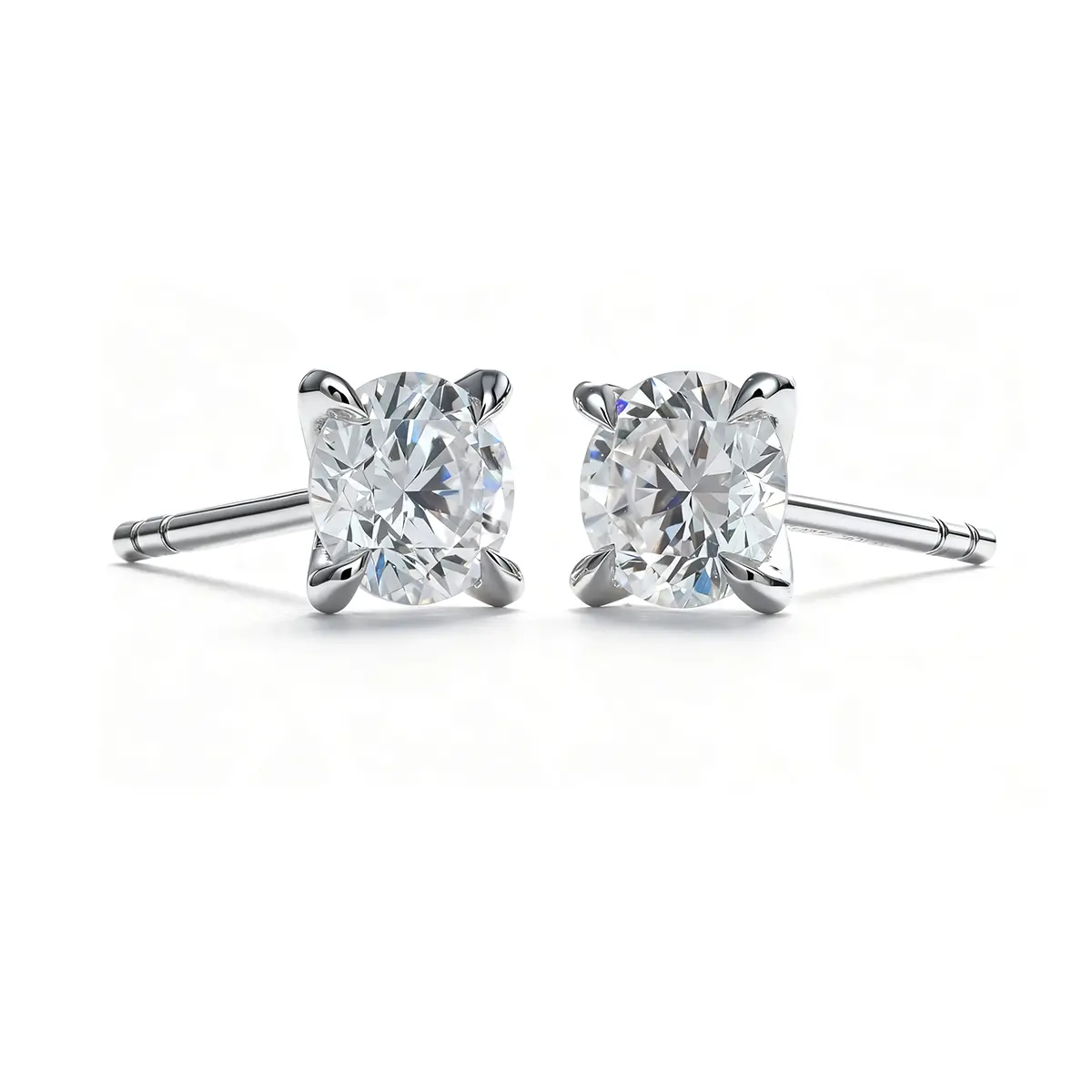 Lab-Grown Diamond Stud Earrings, 0.5 Carat, 4-Prong Setting, Artificial Gemstone Jewelry, S113