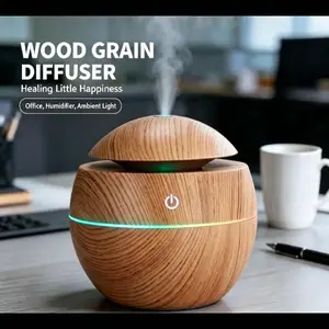 Mini USB Smart Mushroom Wood Grain Humidifier Portable Aromatherapy Diffuser with Night Light Quiet Aroma Diffuser Desktop Cool Mist Humidifier for Home Bedroom Office Car Fragrance Machine