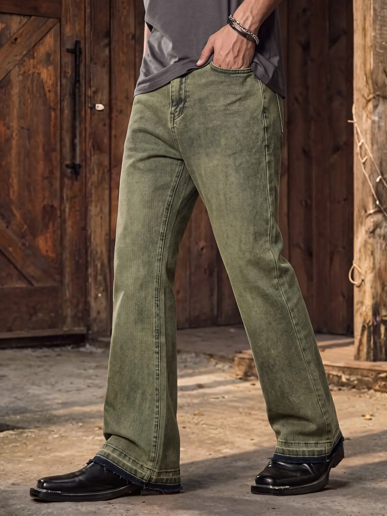 Men's Rust Brown Slim Bootcut Jeans, Vintage Wash Style, Vintage Washed Denim Pants for Casual Streetwear, All Season