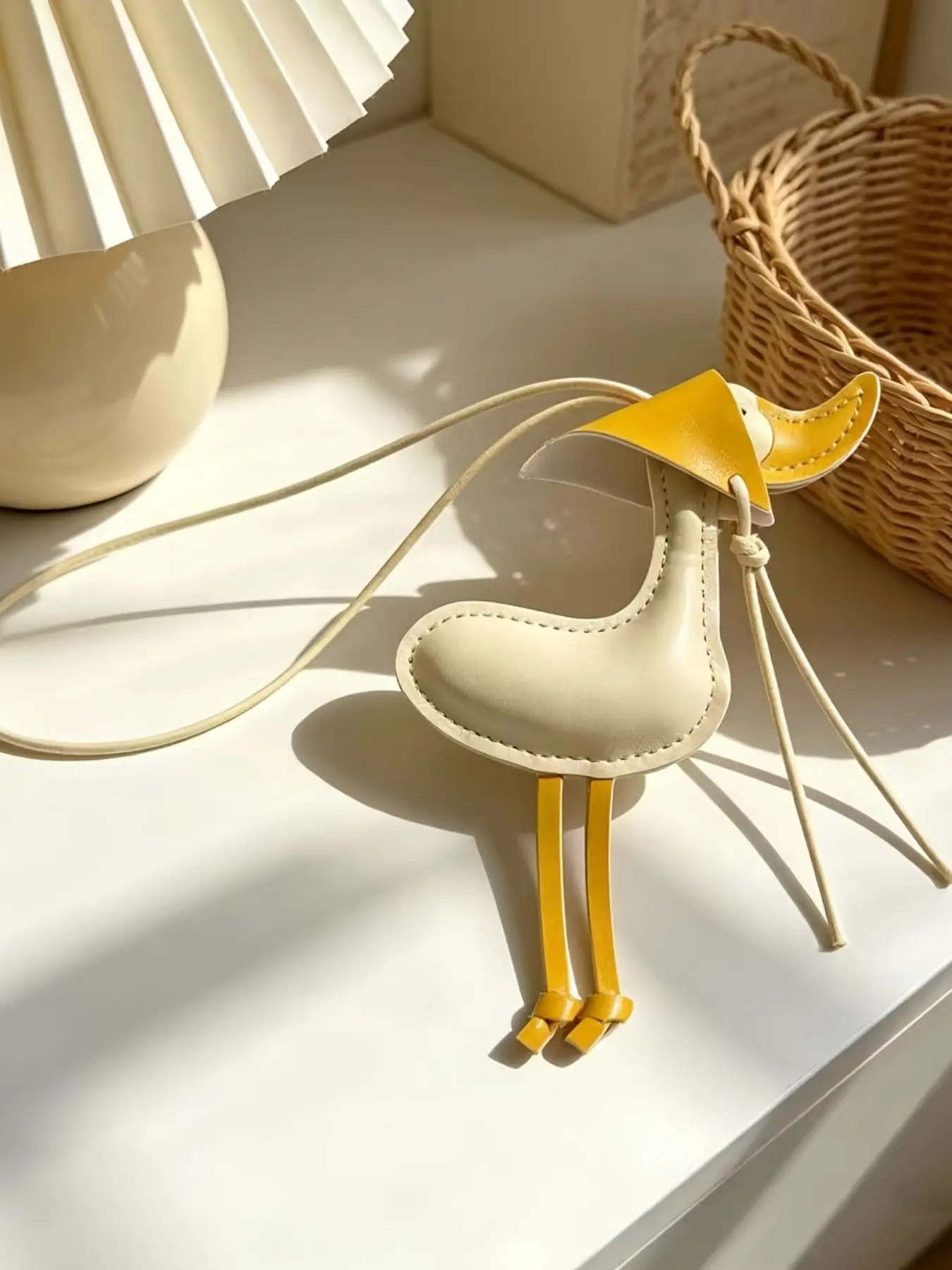 Cute Duck Bag Charm, Animal Bag Charm, Adorable Small Bag Pendant, Fashionable Accessory for Bags, Perfect Gift Idea, Stylish and Fun Design