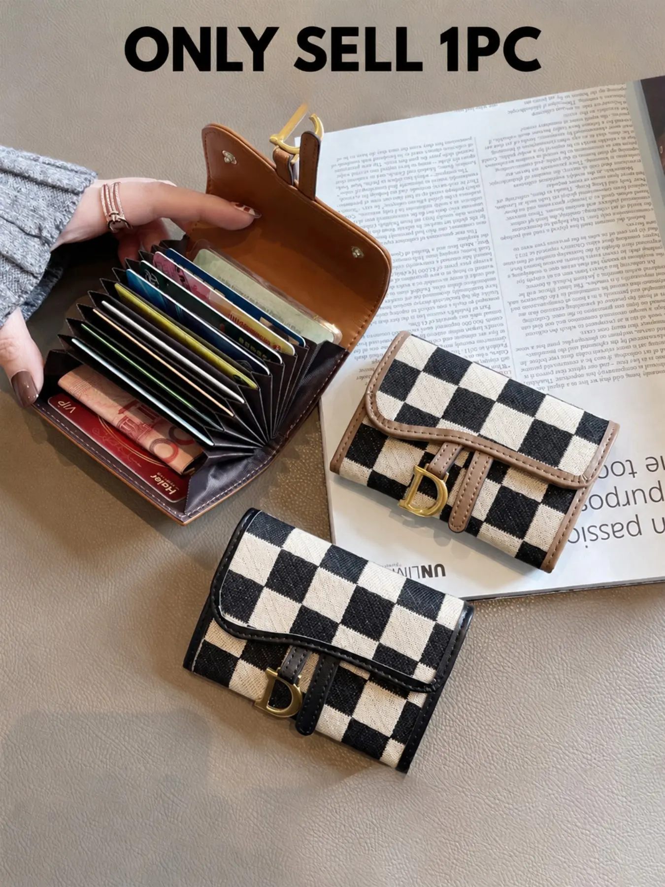 【Black Friday】Women's Fashionable Checkerboard Card Holder, Versatile Compact Wallet with D-Shaped Accent and Multiple Card Slots for Daily Use