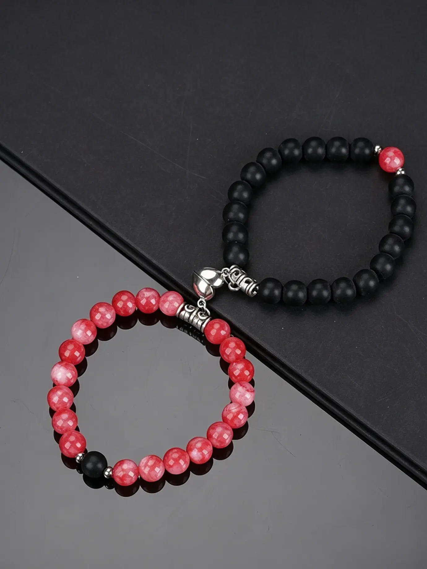Magnetic Heart Charm Beaded Bracelet, Fashionable Bracelet for Couples for Women & Men, Matching Heart Bracelets, Trendy All-match & Exquisite Jewelry for Birthday Gift, Heart Shaped Bracelet, Bracelet With Pendant, Beaded Bracelet Set