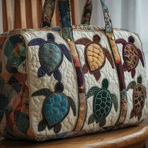 Boho-style quilted tote bag, Quilted weekender bag, ideal for travel, beach, camping – features sea turtle design with 3D multicolored pattern; versatile for holidays, gym, outdoor activities; low-maintenance