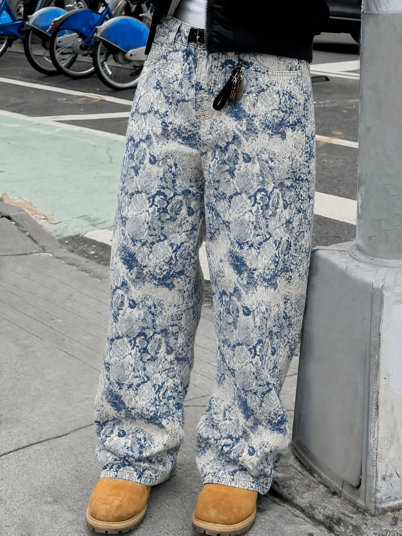 Men's American High Street Blue and Snake Pattern Wide Leg Jeans, Y2K Vintage Washed Loose Straight Pants, Streetwear Trendy Jeans
