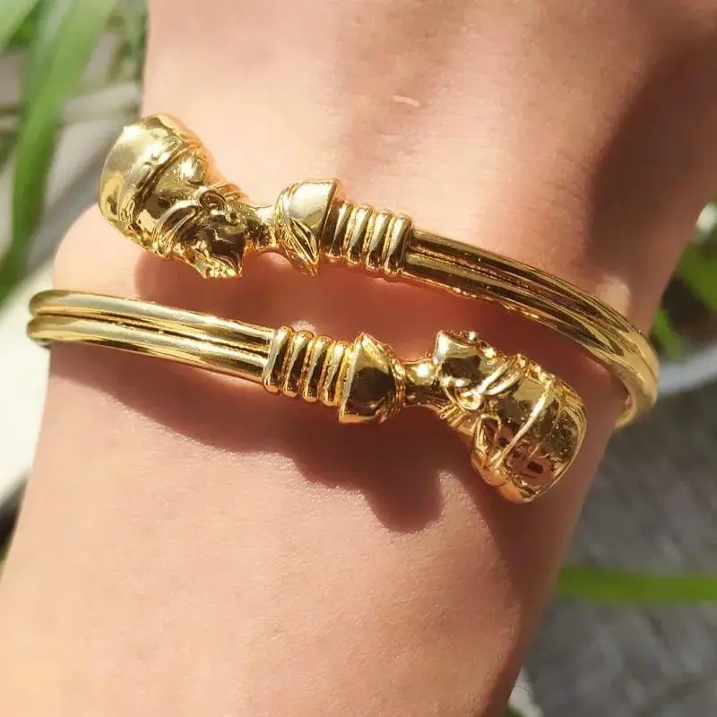 Egyptian Queen Nefertiti Adjustable Cuff Bracelet Stainless Steel Jewelry Gift Egyptian Queen Nefertiti Adjustable Cuff Bracelet Stainless Steel Jewelry Gift