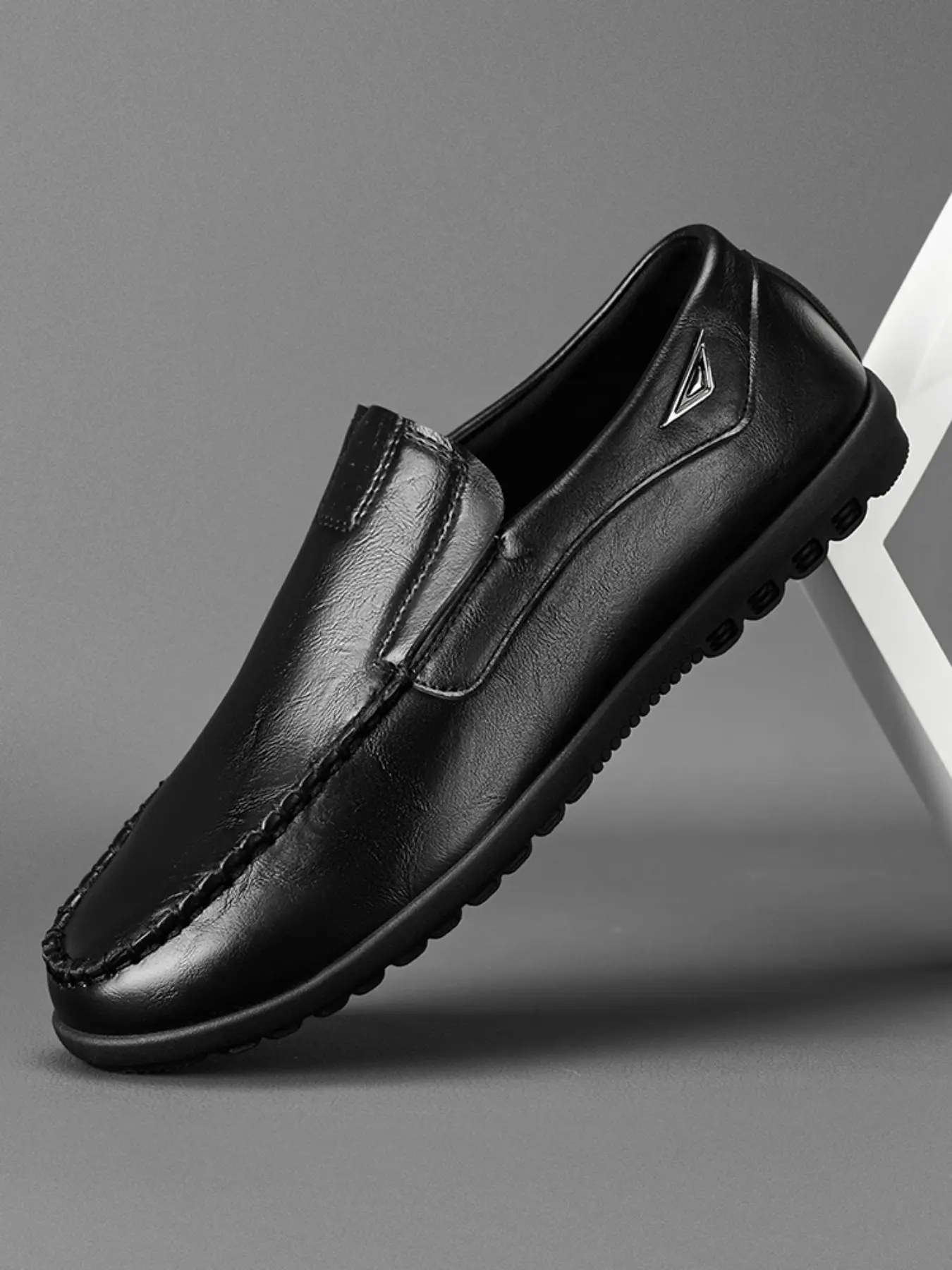 Men's Business Casual Slip-On Loafers, Soft Breathable Leather, Wide Fit, Rubber Sole, All Seasons, Comfortable and Durable, No Laces