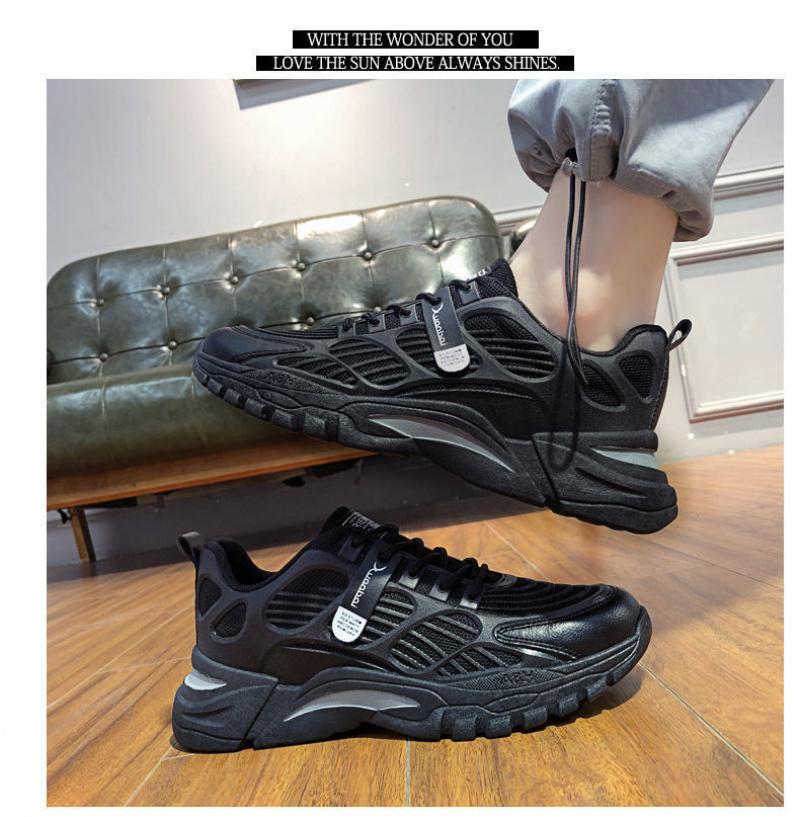 2026 Men's Autumn Shoes: Breathable Flyknit Thick-Soled White Sneakers, Trendy Low-Cut Casual Sports Shoes, Unisex