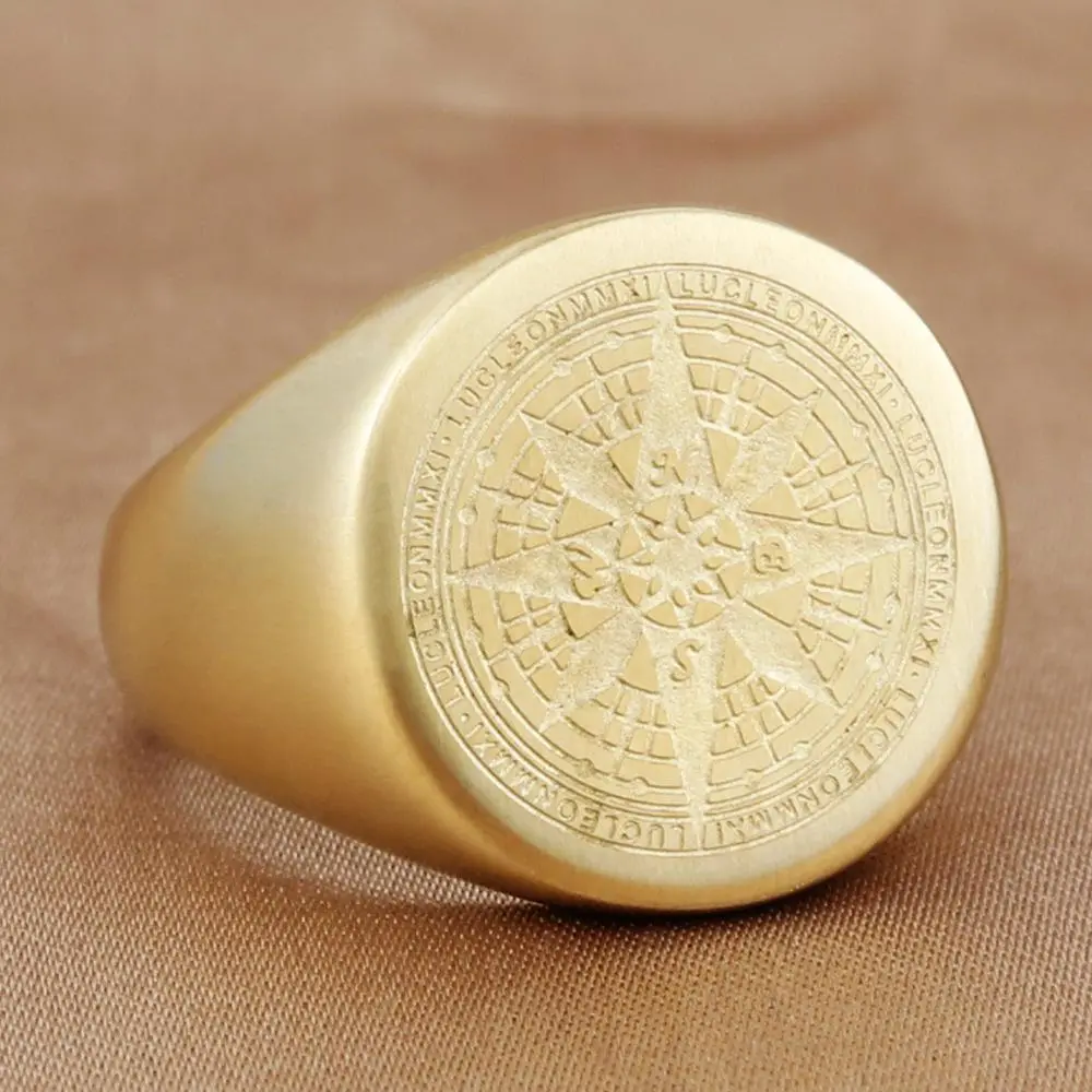Fashionable and Minimalist Circular Compass Men's Titanium Steel Ring Hip-hop Rock Party Jewelry