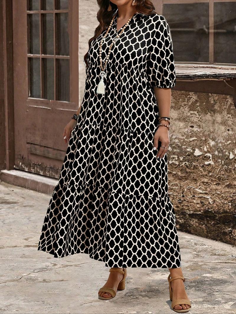 【Plus Size】 All Over Print Pocket V Neck Dress, Casual Fashion Half Sleeve Dress for Daily Outdoor Wear, Women Plus Clothing for 2025, Pocket Dress